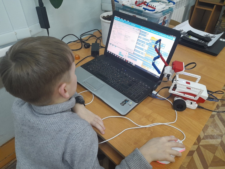 Робототехника.